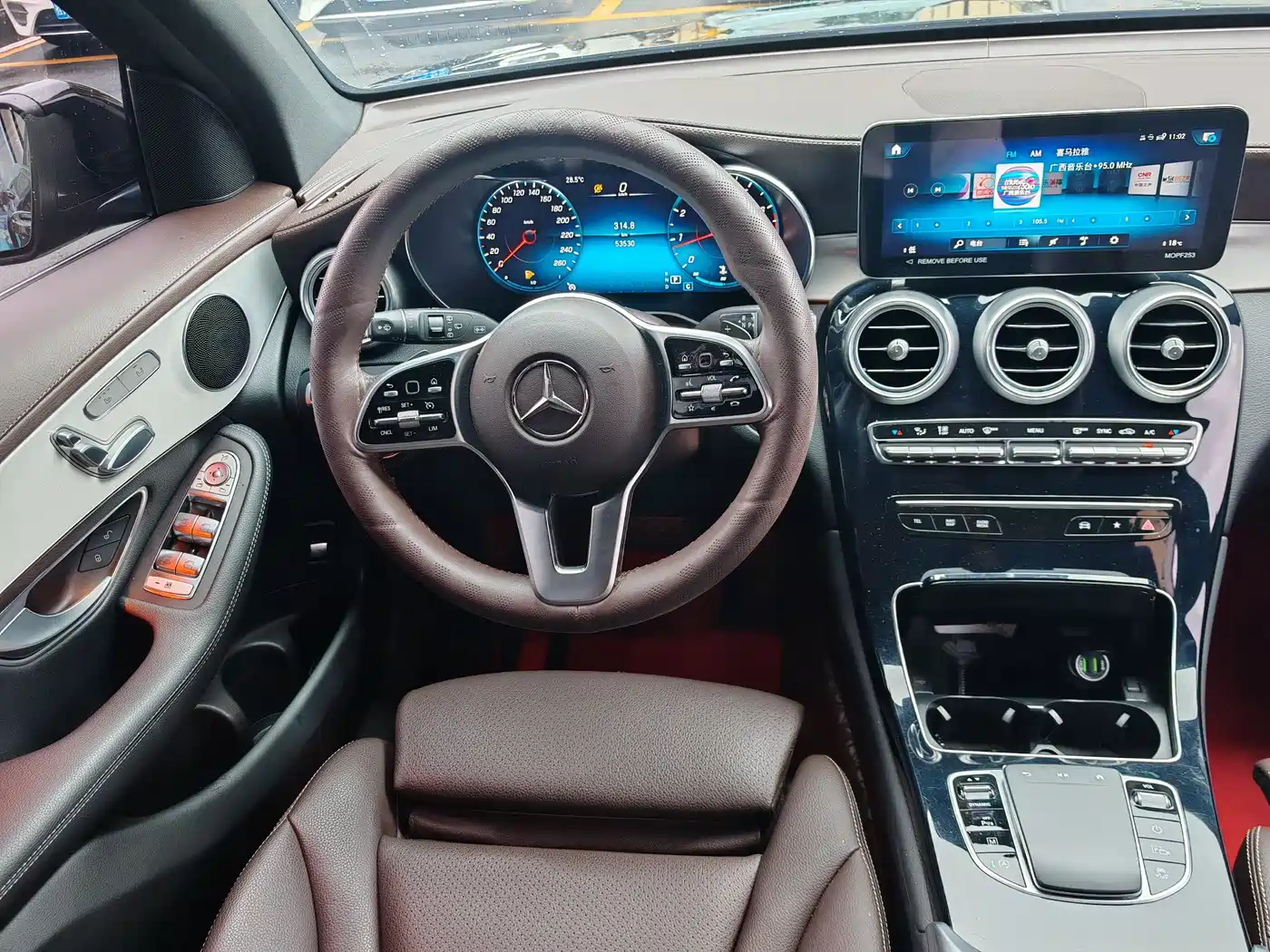 Mercedes-Benz GLC 2022 Facelift III GLC 260 L 4MATIC Dynamic фото 12