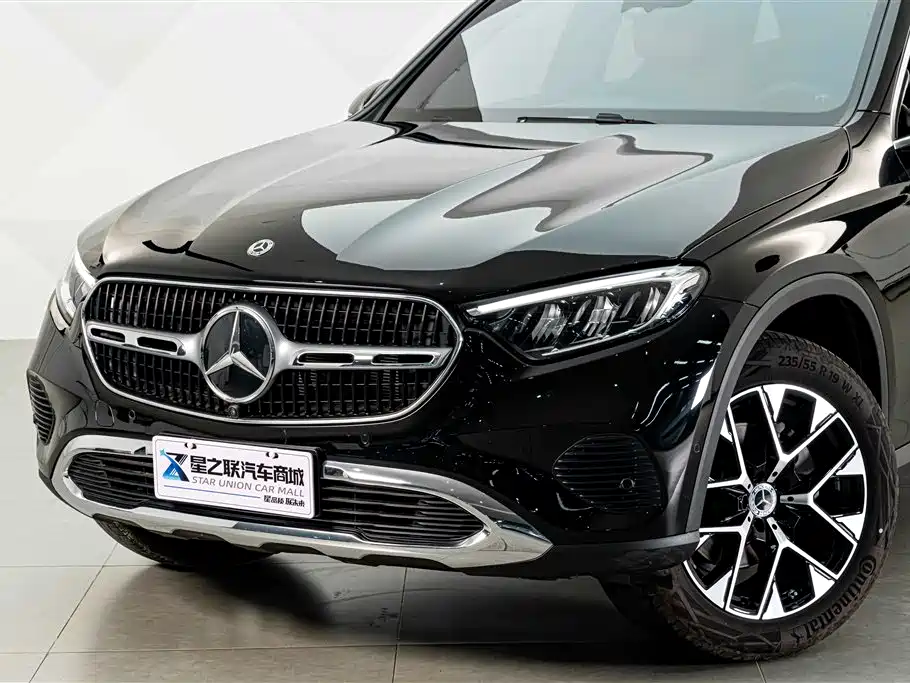 Mercedes-Benz GLC 2026 2026 GLC 260 L 4MATIC Classic Edition