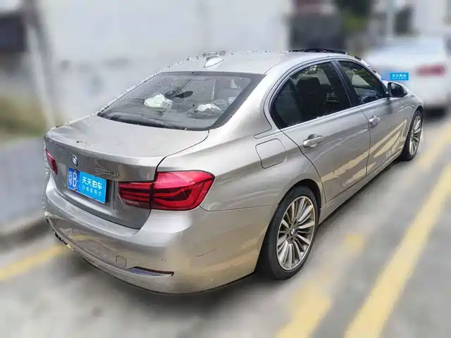BMW 3 Series 2019 320Li Fashion Type — фото 2