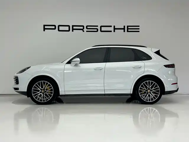 Porsche Cayenne 2018 Cayenne 3.0T — фото 2