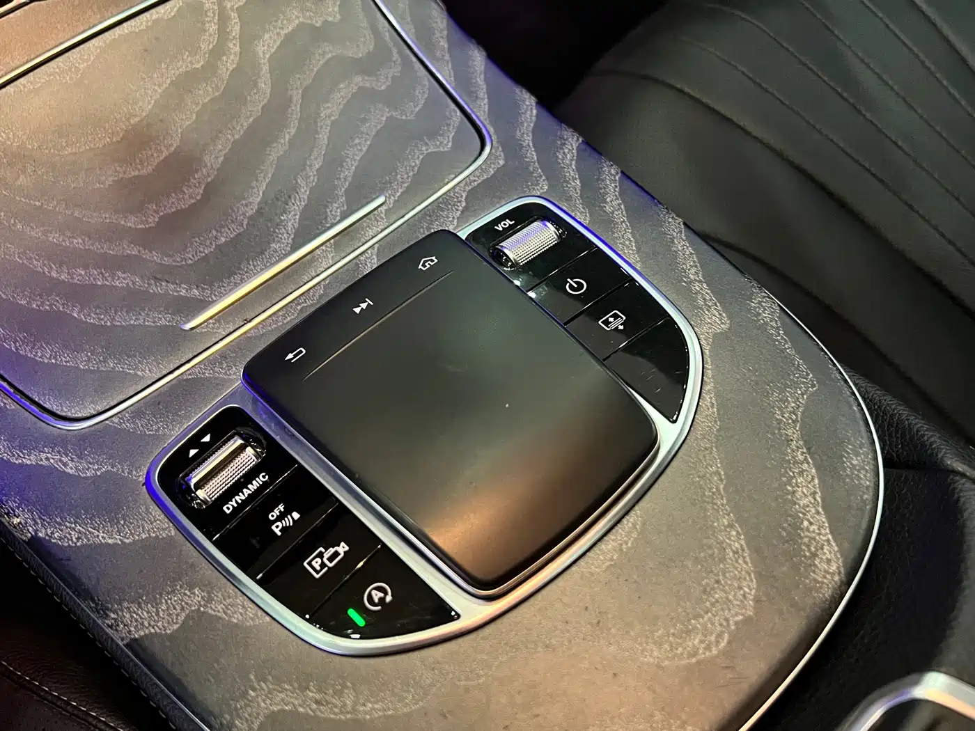Mercedes-Benz CLS 2018 CLS 300 Luxury фото 13