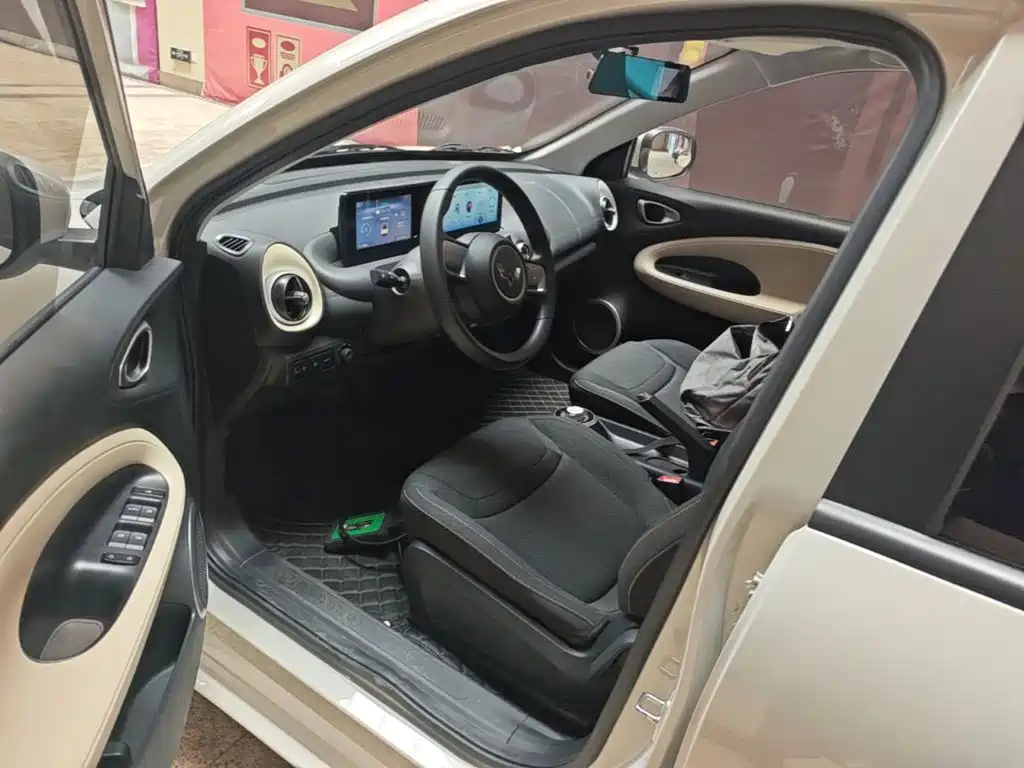 Wuling Motors Wuling Bingo 2023 2023 Model 203km Lite Enjoyment Edition