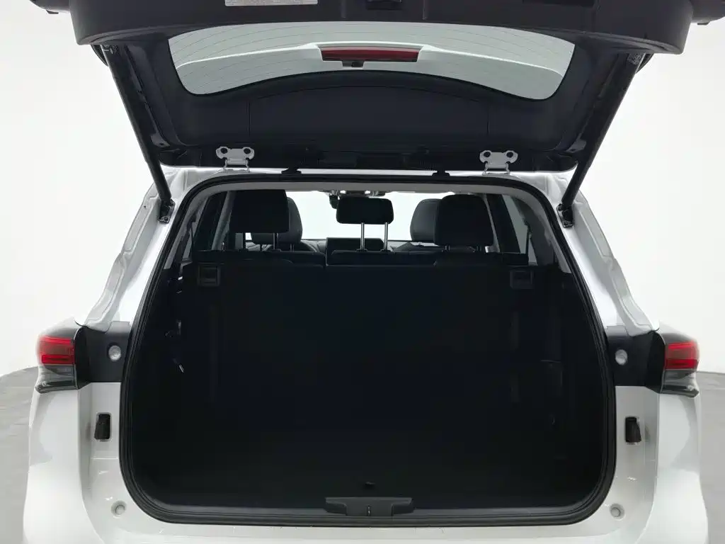 Toyota Highlander 2024 2023 2.5L Smart Hybrid Dual Engine AWD Premium 7-Seater