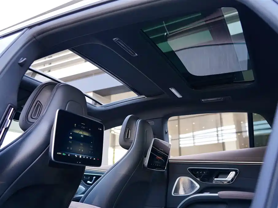 MERCEDES-BENZ EQS AMG