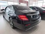 Фото 5 - Mercedes-Benz E-Class
