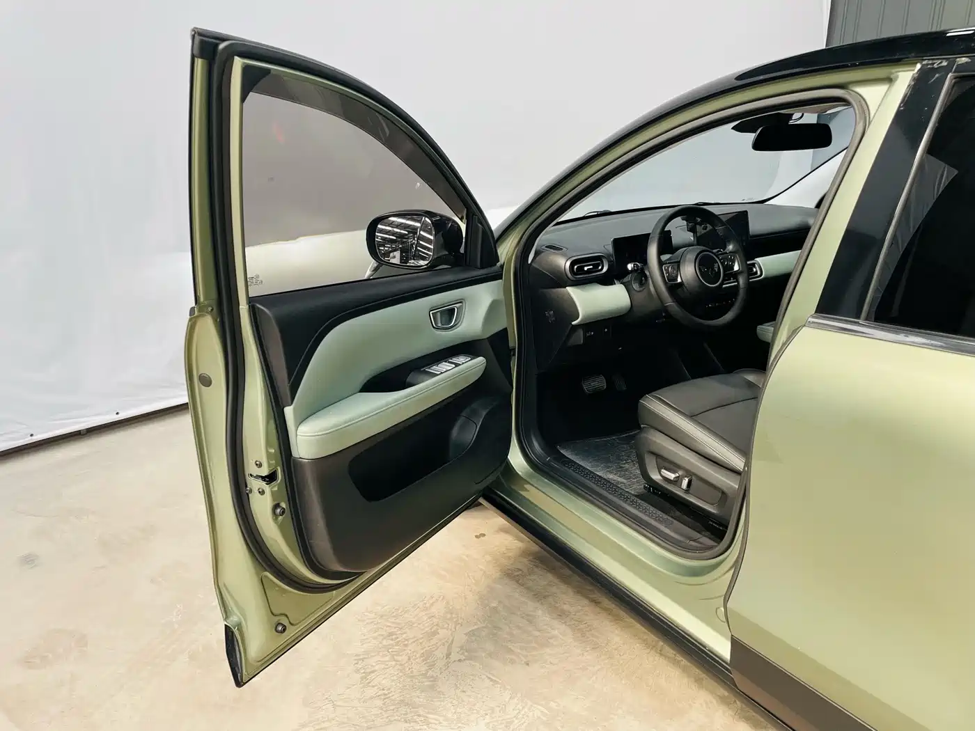 Wuling Motors Wuling Binguo PLUS 2024 2024 Model 510km Flagship Edition 4-Seater