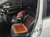 Фото 8 - Geely Vision