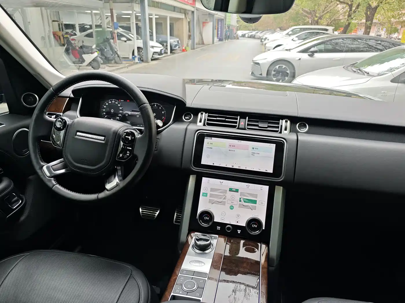 LAND ROVER RANGE ROVER