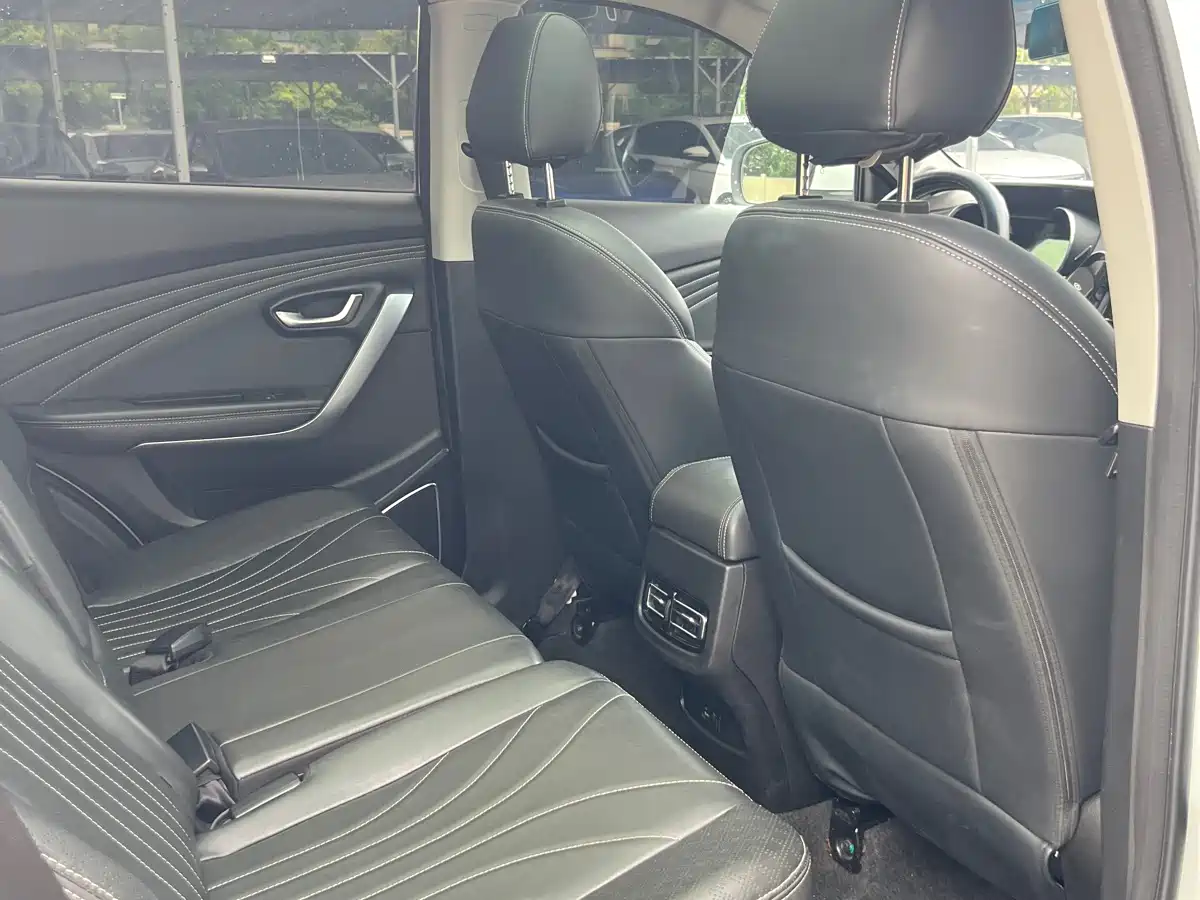 Jetour X70 2019 2018 1.5T Automatic Joy Edition