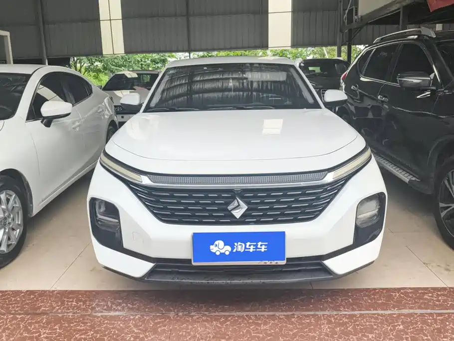 Baojun RC-5 2020 2020 RC-5W 1.5T CVT Zhiyao Luxury