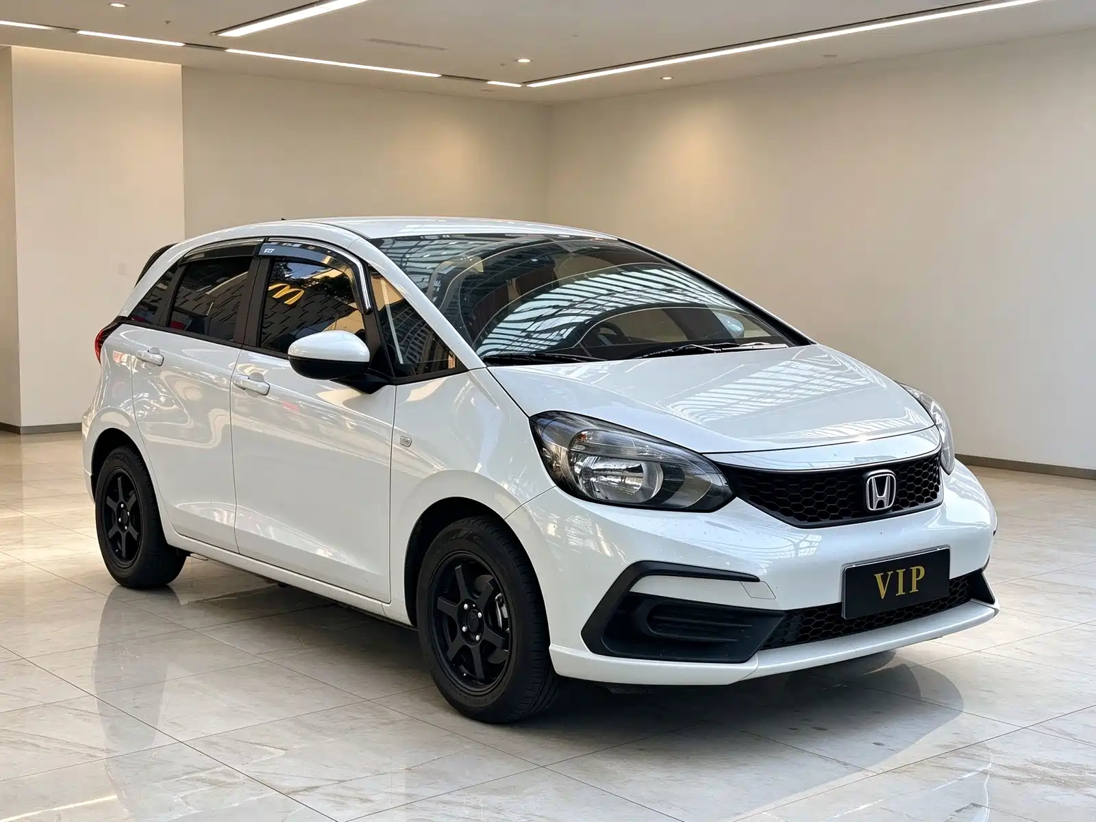 Photo 3 - Honda Fit