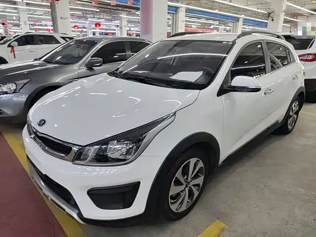  Kia KX CROSS 2017 1.4L AT GLS