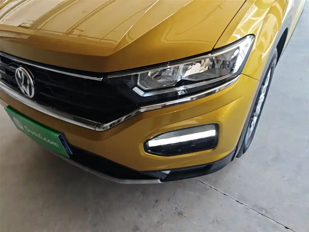 Volkswagen T-ROC 2018 230TSI DSG 2WD Fashion China V фото 24
