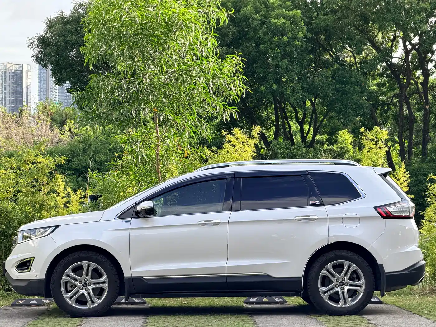 Ford Edge 2016 2016 EcoBoost 245 4WD Luxury 7-Seater