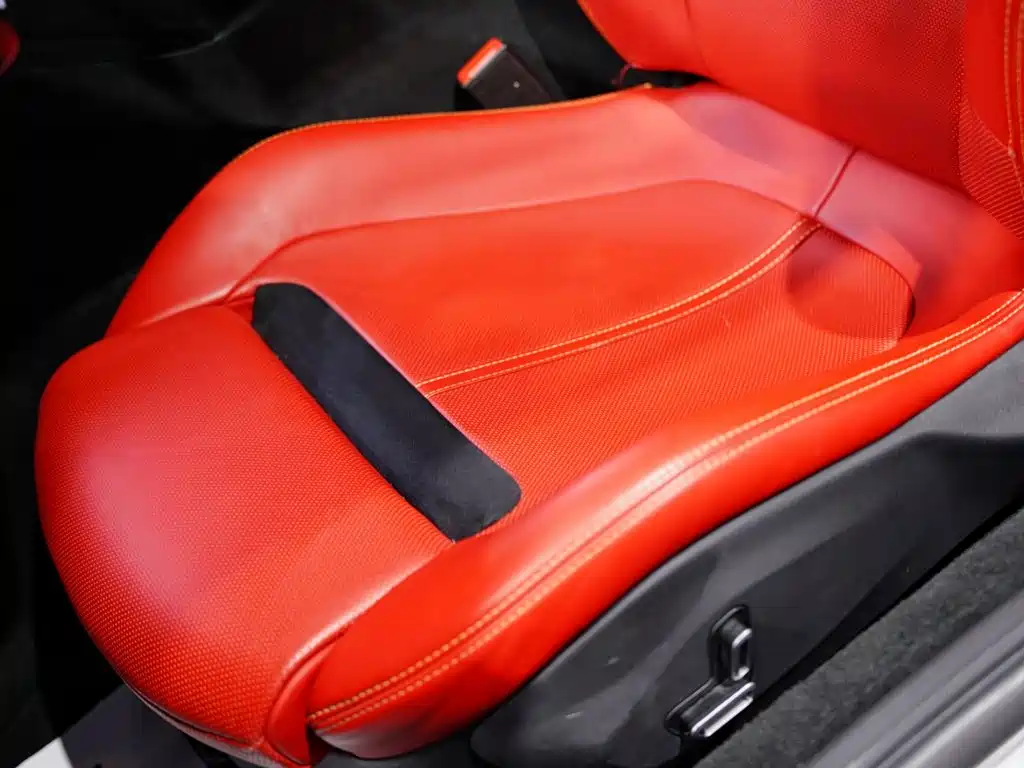 Ferrari Roma 2021 2020 3.9T V8