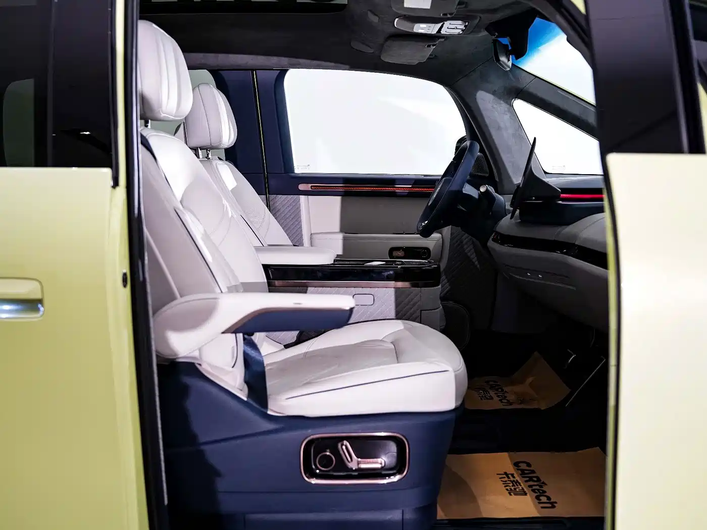 ZEEKR MIX 2026 2025 Smart Driving Edition
