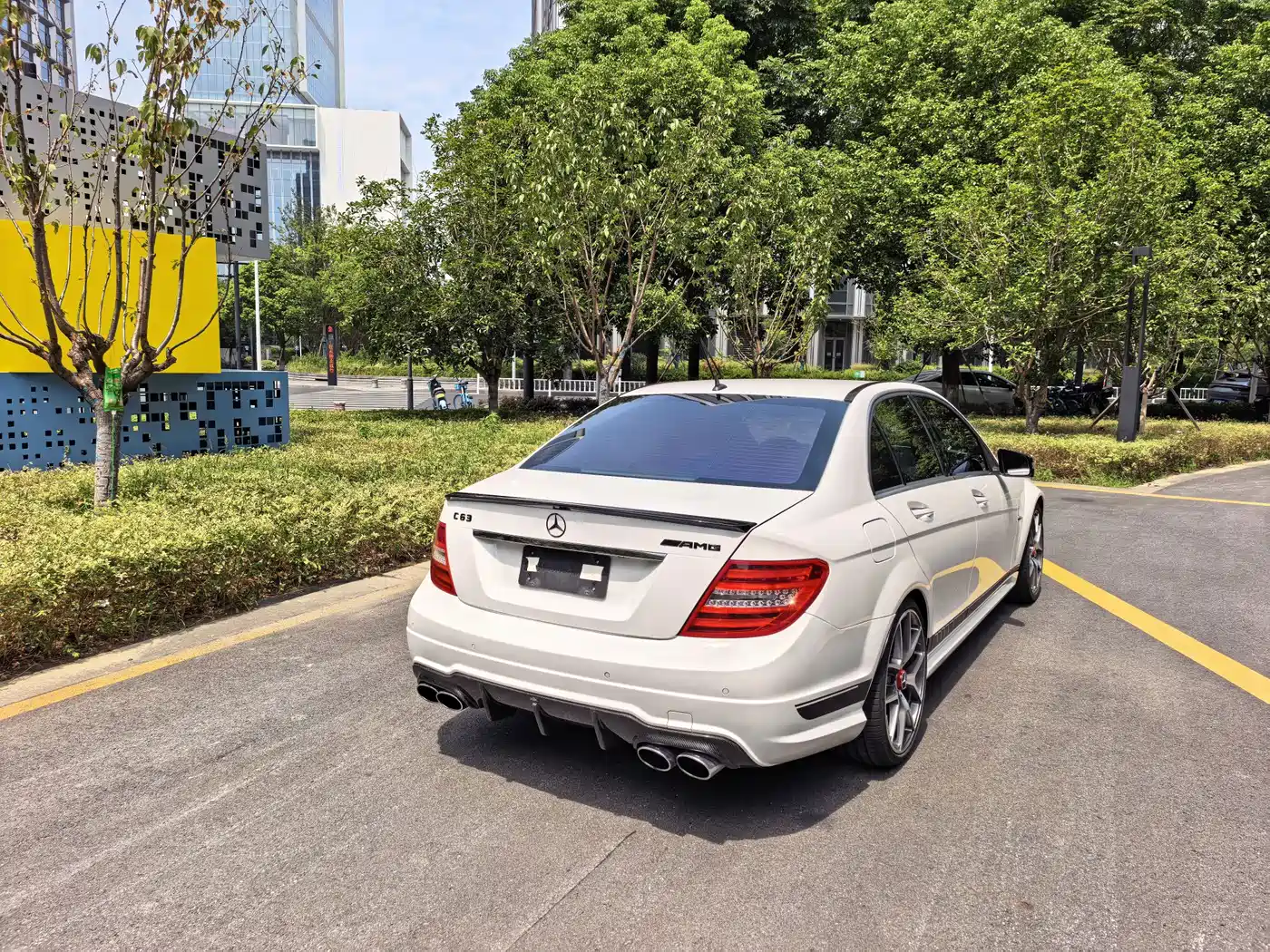 Mercedes-Benz C-Class AMG 2016 2014 AMG C 63 Edition 507
