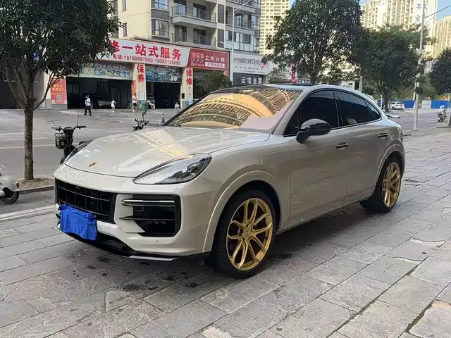 Porsche Cayenne Cayenne Coupé 3.0T, Платинум