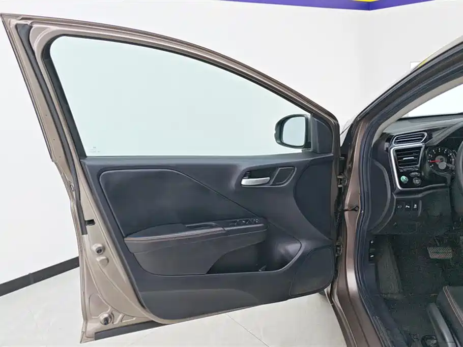 Honda Gienia 2017 2017 1.5L CVT Style Edition