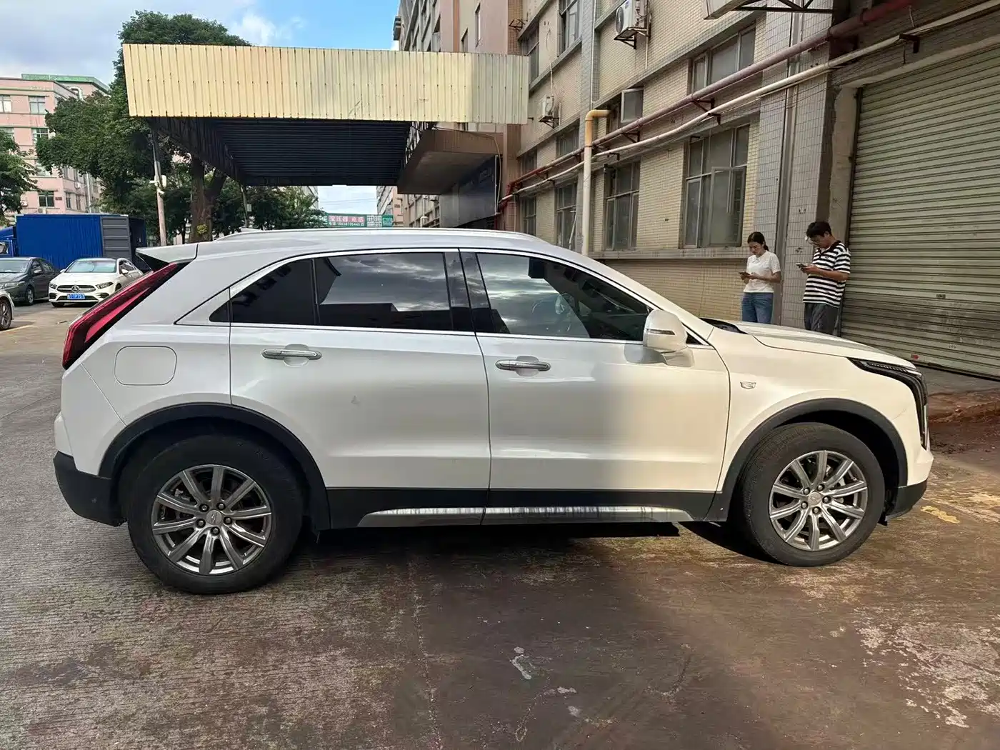 Cadillac XT4 2019 2018 28T FWD Leading Edition