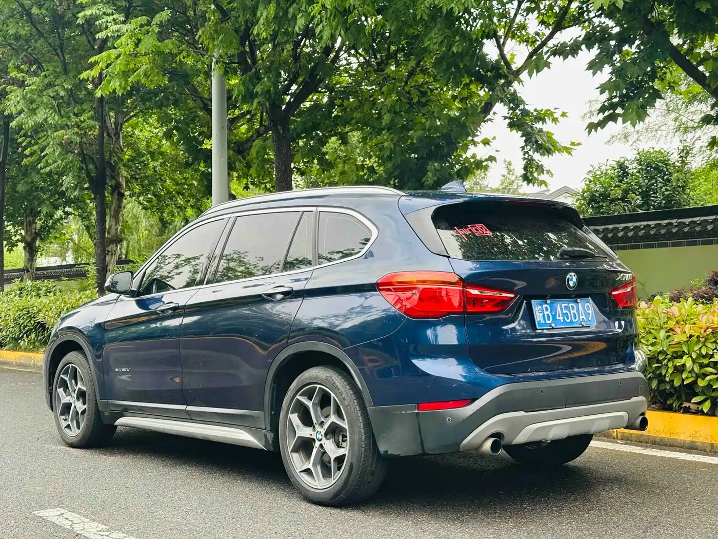 BMW X1 2018 xDrive20Li Premium Model фото 3