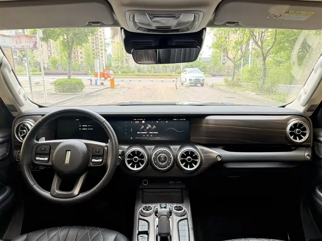 Tank 300 2021 Off-road Edition 2.0T Challenger фото 12