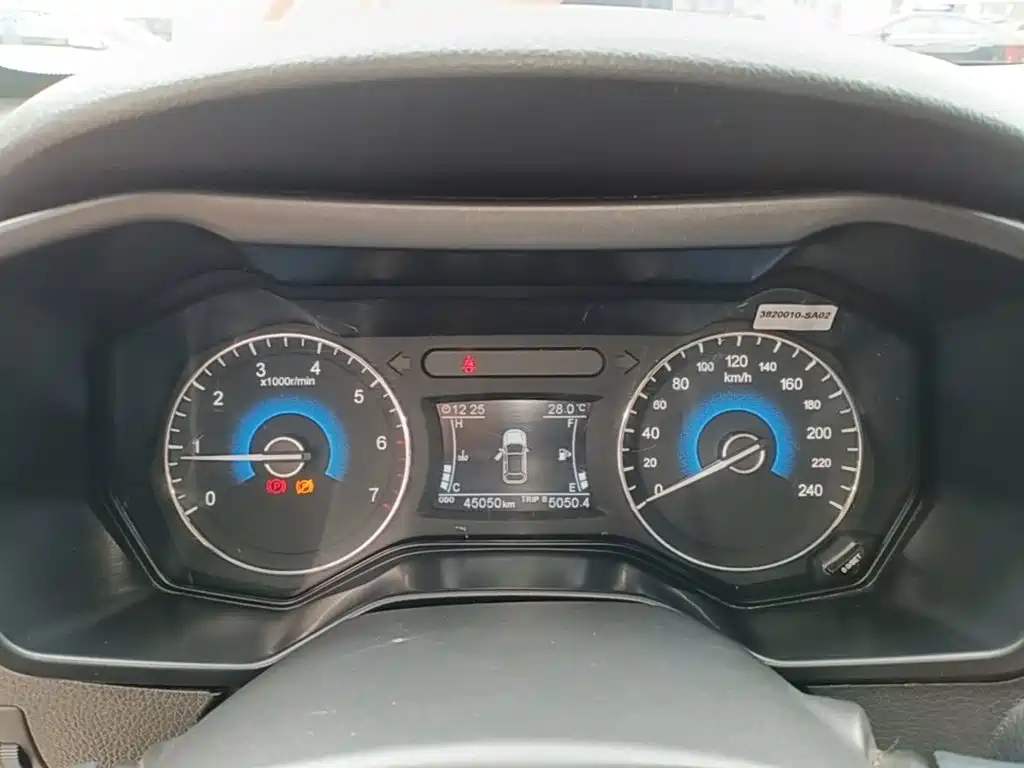 Dongfeng Fengguang Fengguang 580 2016 2016 Model 1.5T Manual Luxury Version