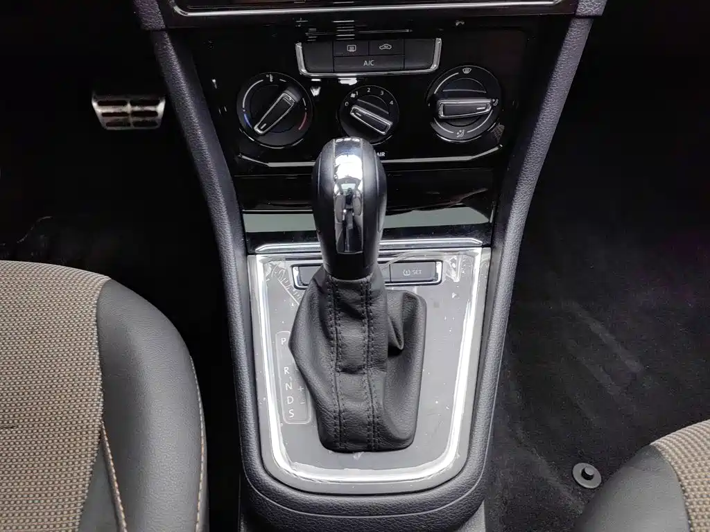 Volkswagen C-TREK 2019 2018 230TSI DSG Comfort