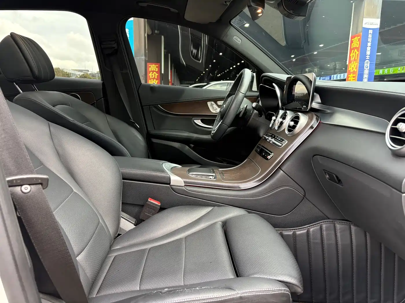 Mercedes-Benz GLC 2020 GLC 300 L 4MATIC Dynamic фото 11
