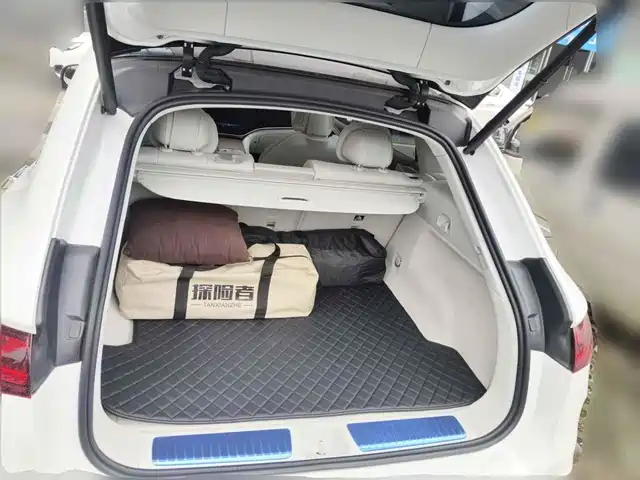 Mercedes-Benz EQE SUV 2023 500 4MATIC — фото 5