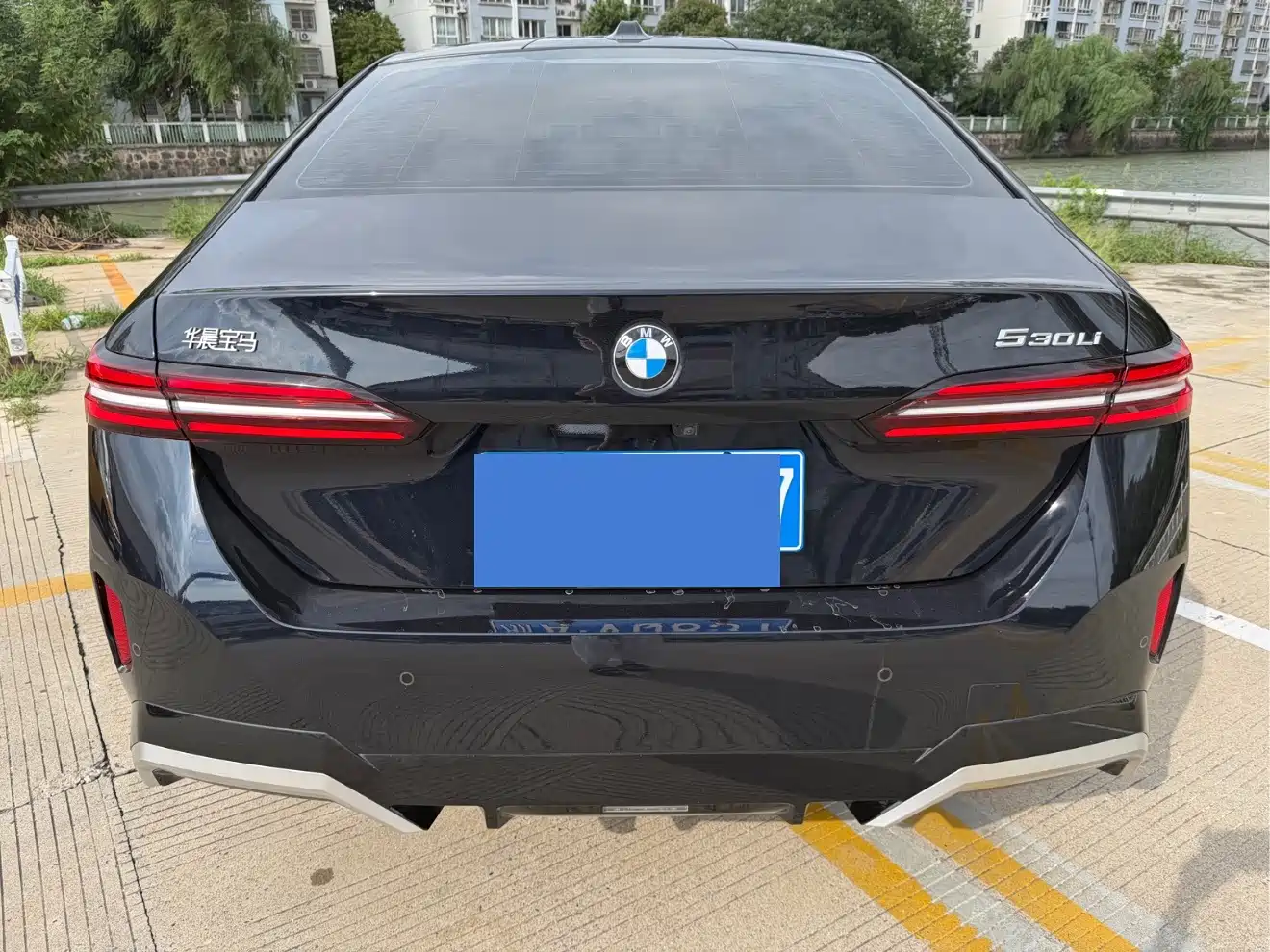 Фото 3 - BMW 5 Series