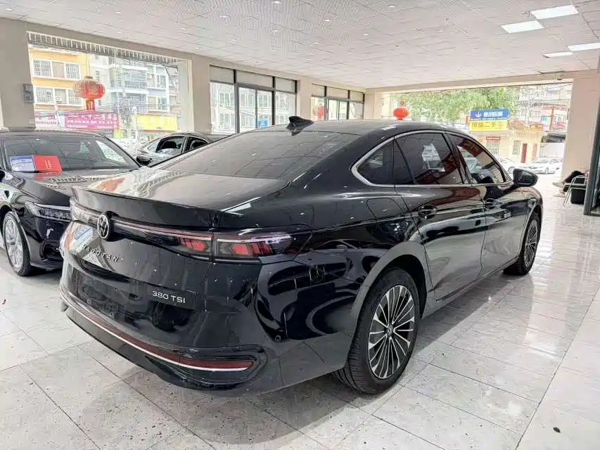 Volkswagen Magotan 2026 2026 Model 380TSI DSG Premium Edition Damai Package