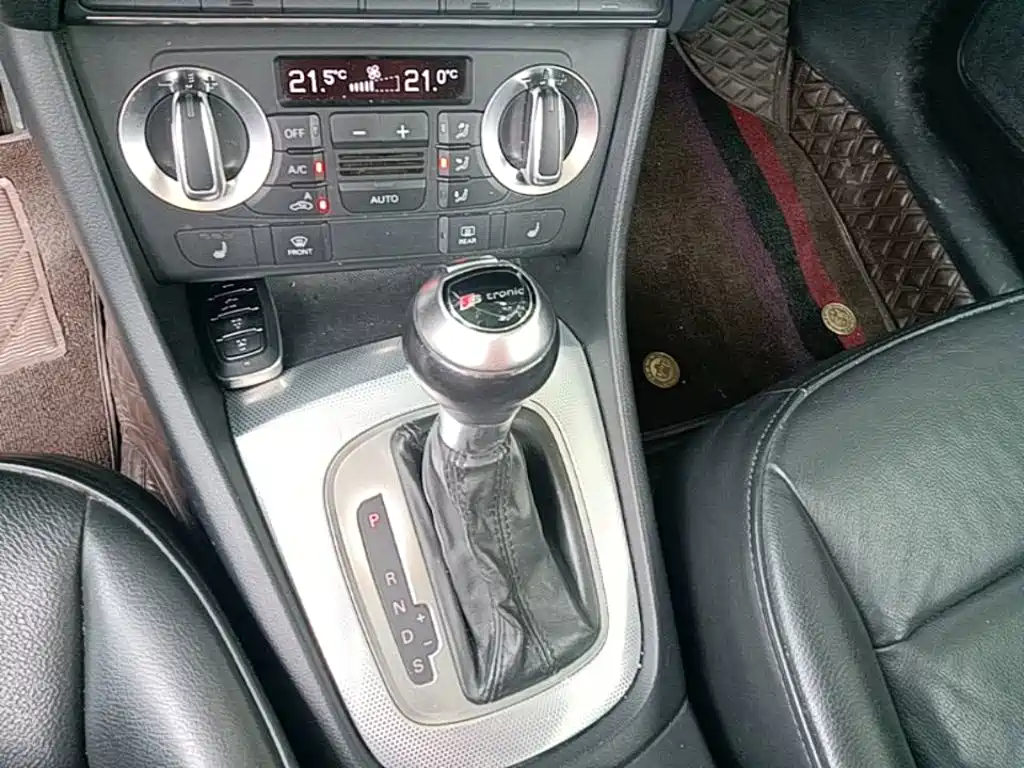 Фото 14 - Audi Q3