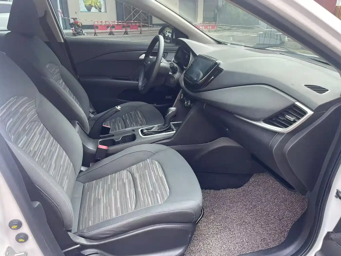 Chevrolet Cavalier 2018 320 Auto Enjoy Edition фото 9