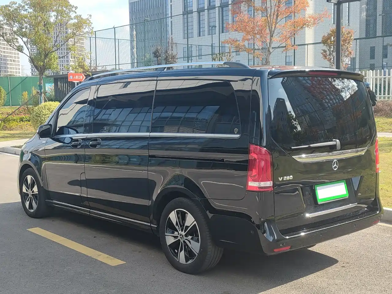 Mercedes-Benz V-Class 2021 V 260 Premium Edition фото 4