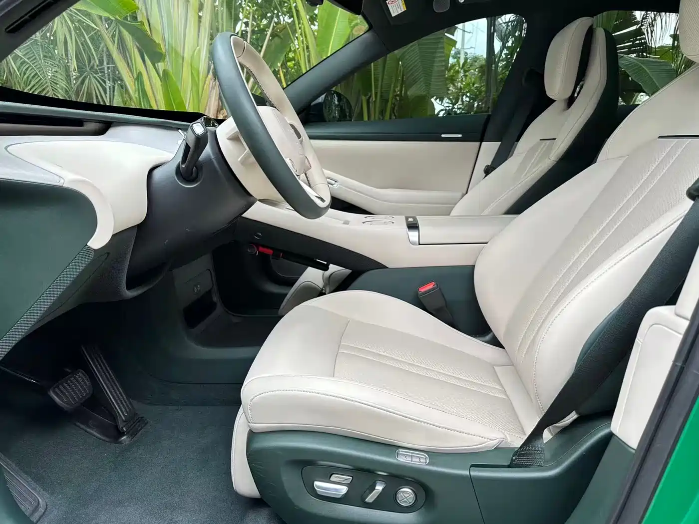 Xiaomi Auto Xiaomi YU7 2025 Extended Range AWD Pro фото 11