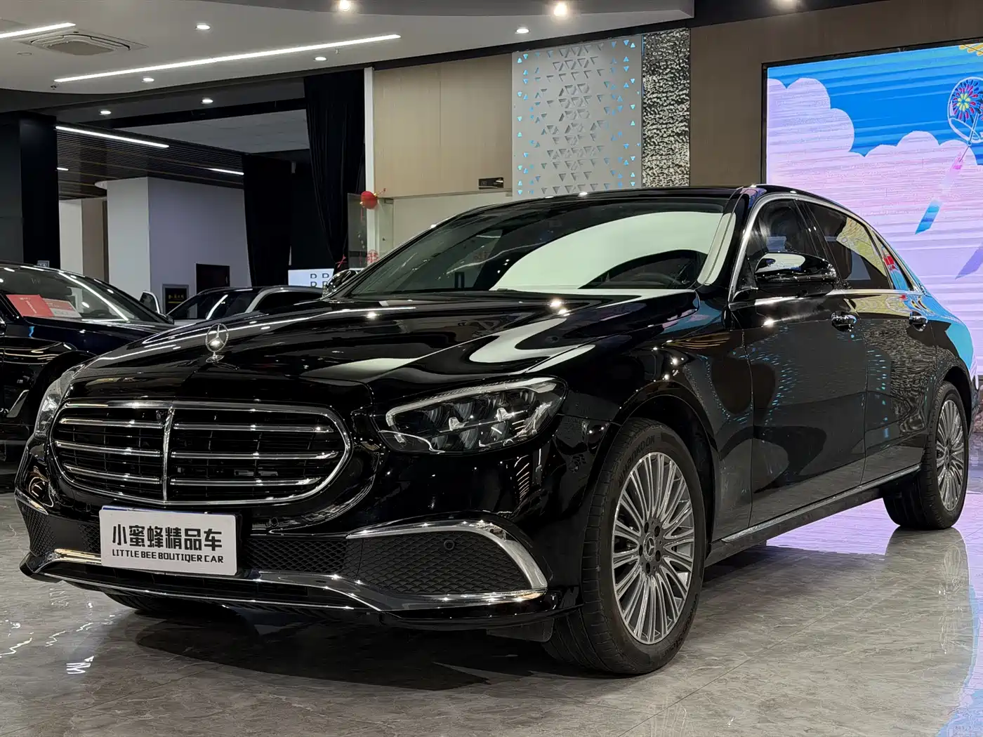 Mercedes-Benz E-Class 2022 E 300 L Fashion