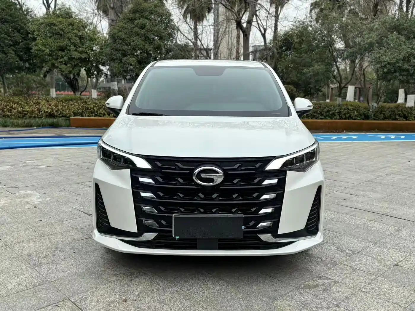 GAC Trumpchi Trumpchi M6 2021 PRO 270T DCT Luxury Edition