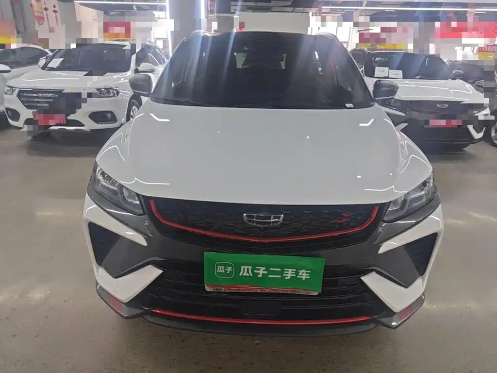 Фото 3 - Geely Coolray