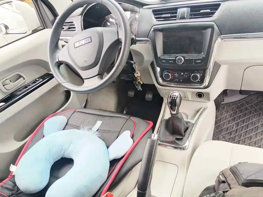 Jinbei New Hiace X30L CNG 2024 2023 70L CNG Panel Van 2/5 Seats with AC