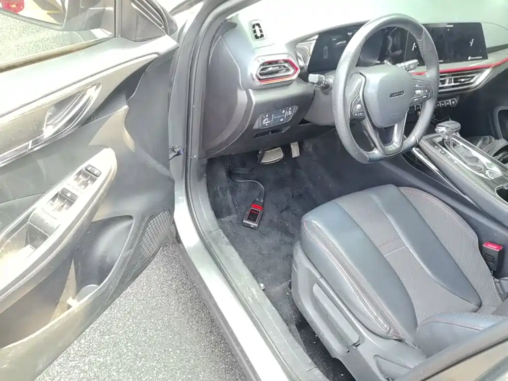 Changan Oshan Changan Oushang X5 2022 2021 1.6L CVT Premium Edition