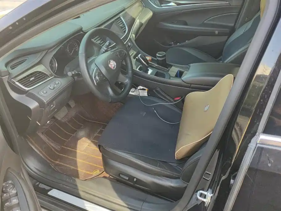 Buick LaCrosse 2022 652T Luxury фото 9