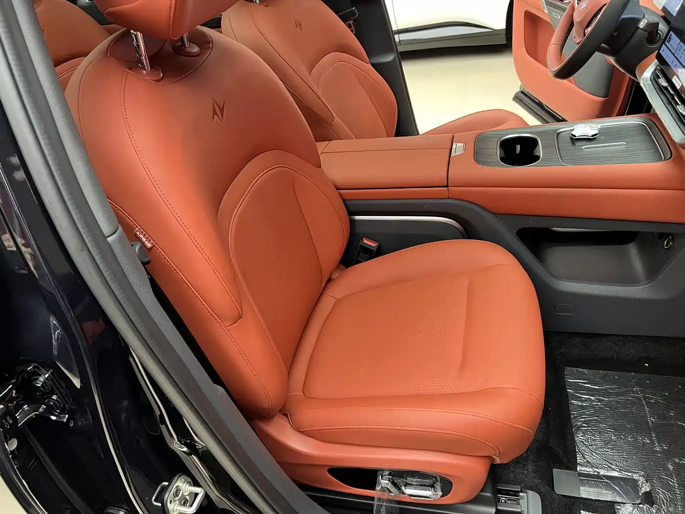 Dongfeng Yipai eπ008 2024 2024 636Max Pure Electric 6-Seater