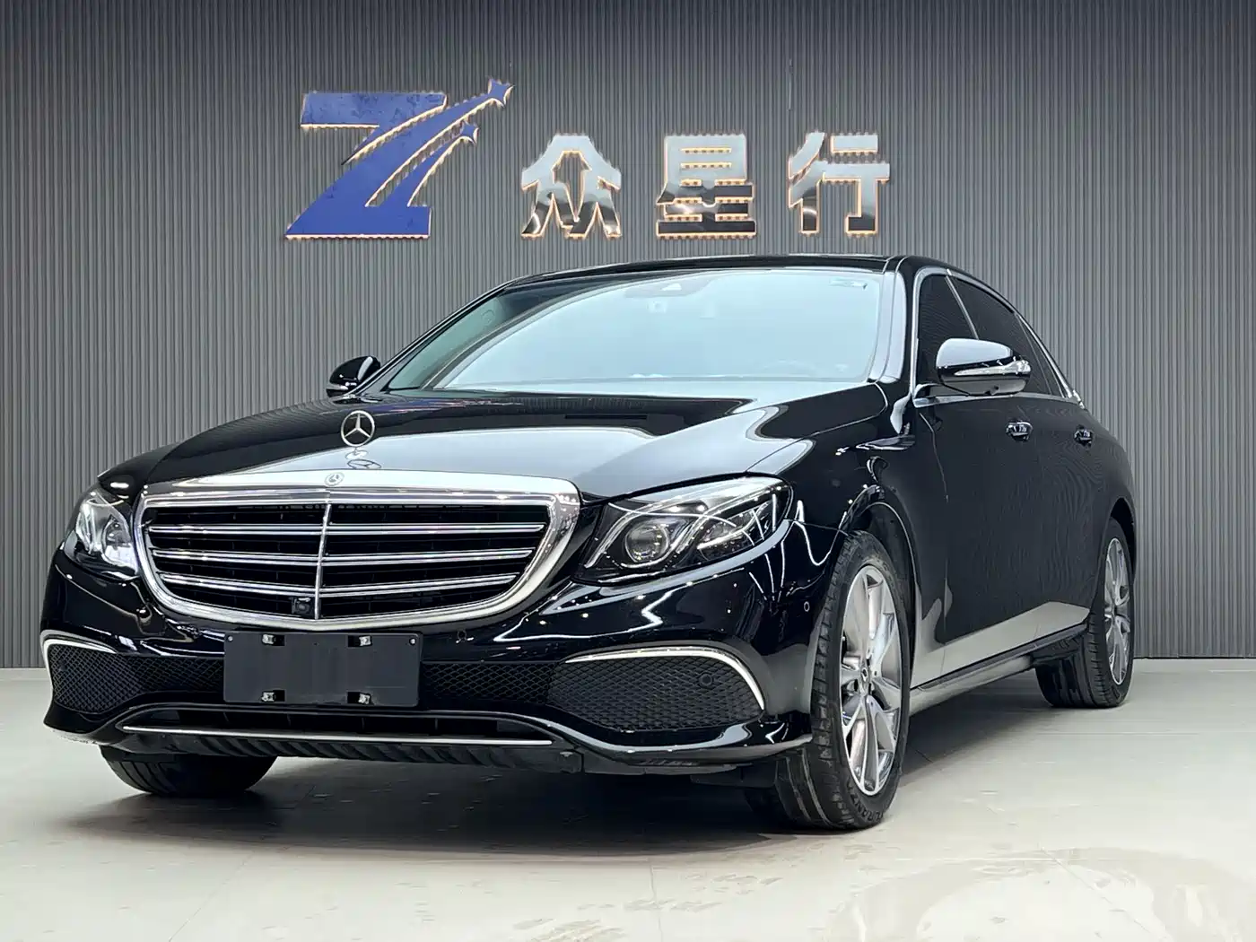 Mercedes-Benz E-Class 2019 E 300 L Luxury