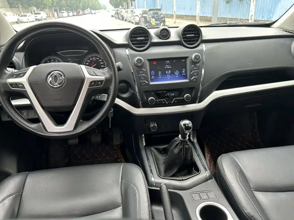 Dongfeng Palasso 2021 2021 1.8T Manual 4WD Elite Edition