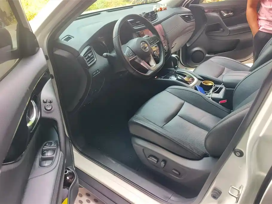 NISSAN QIJUN