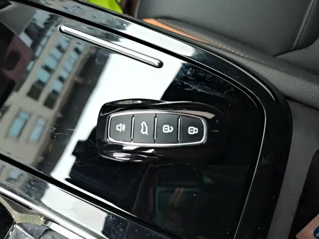 Ford Lingrui 2025 2025 EcoBoost 170 Premium