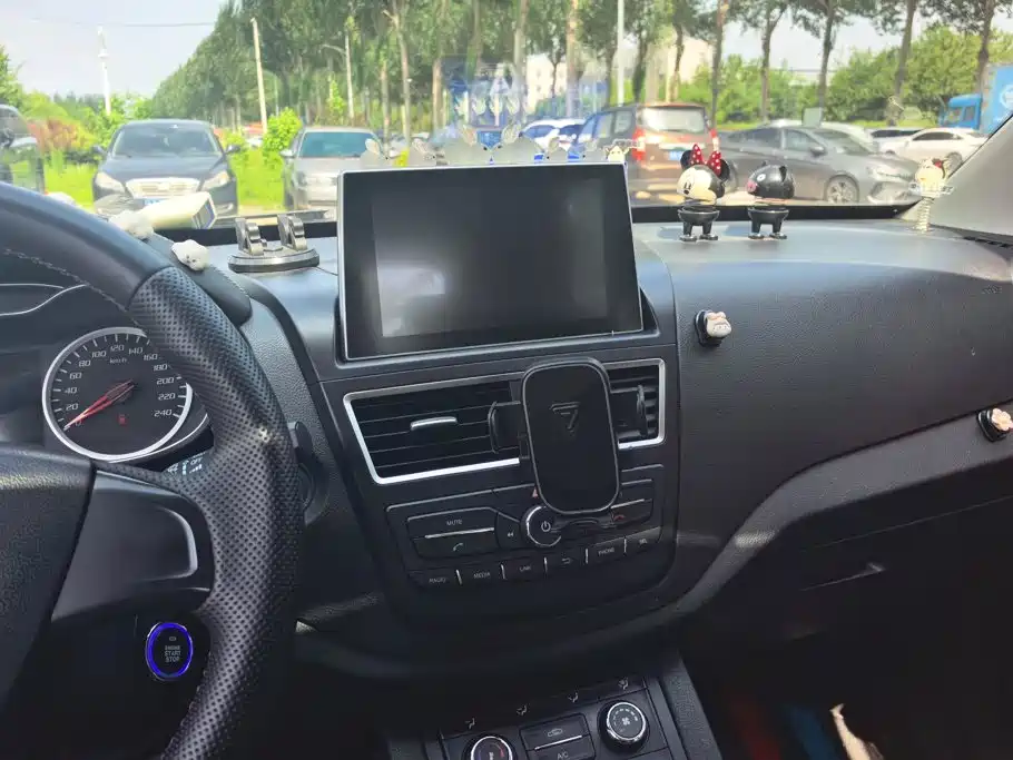 Besturn X40 2017 2017 1.6L Automatic Luxury