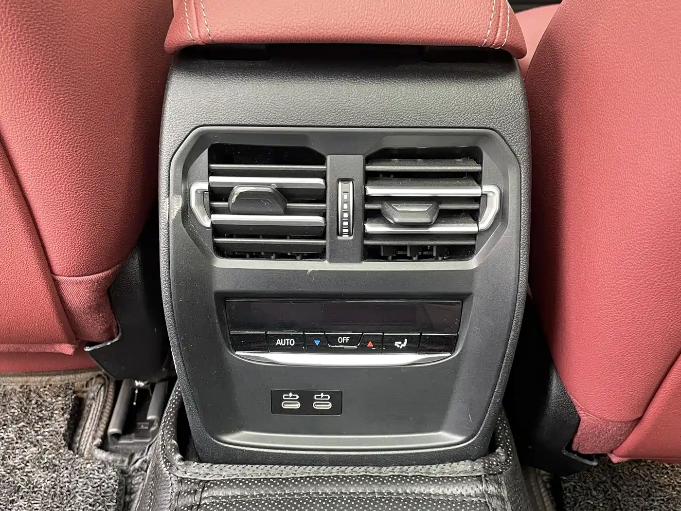 BMW 3 Series 2023 320Li M Sport Package фото 19