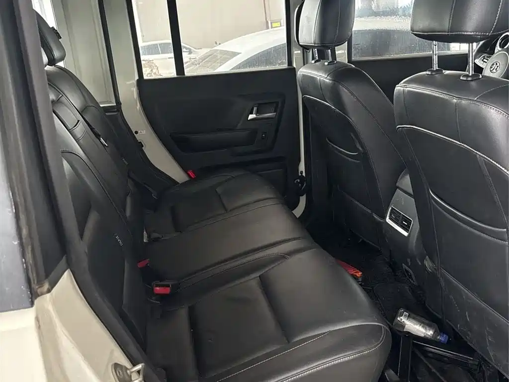 BAIC ORV Beijing Offroad BJ40 2016 Model 40L 2.3T Automatic 4WD Exclusive фото 12
